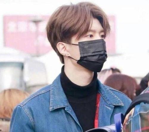 娱乐圈大爆料范丞丞,揭秘明星背后的故事